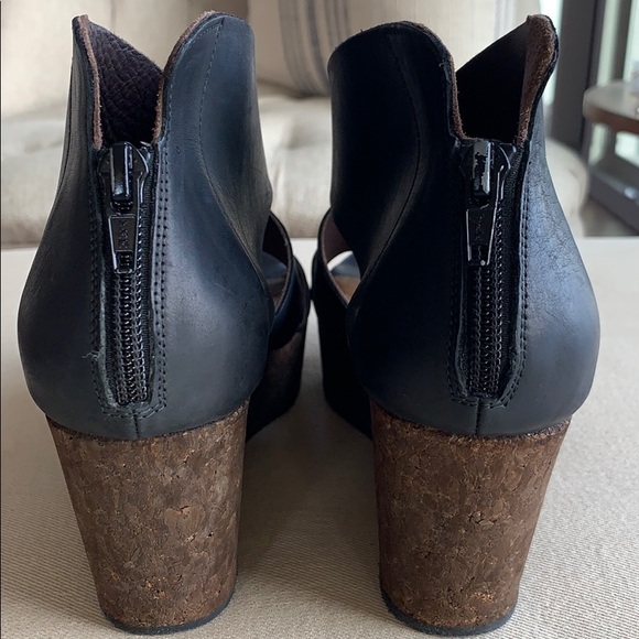 Coclico Mosaic Cork Sandals - Picture 8 of 10